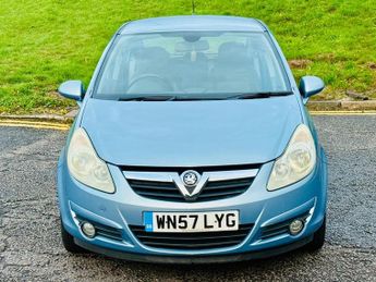 Vauxhall Corsa DESIGN 16V
