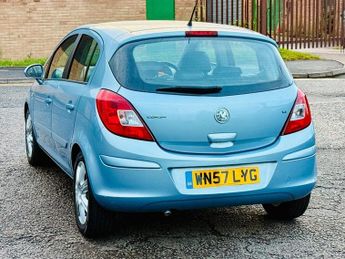 Vauxhall Corsa DESIGN 16V
