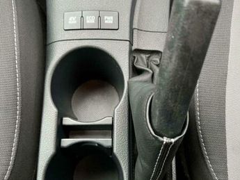 Toyota Auris 1.8 VVT-h Icon CVT Euro 6 (s/s) 5dr (Safety Sense)