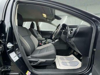 Toyota Auris 1.8 VVT-h Icon CVT Euro 6 (s/s) 5dr (Safety Sense)