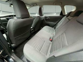 Toyota Auris 1.8 VVT-h Icon CVT Euro 6 (s/s) 5dr (Safety Sense)