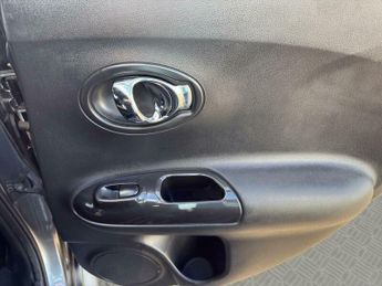 Nissan Juke 1.6 N-Connecta XTRON Euro 6 5dr