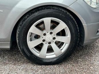 Mercedes-Benz C Class 1.8 C180 BlueEfficiency SE Auto Euro 5 4dr