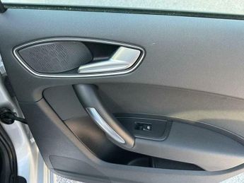 Audi A1 1.4 TFSI S line Sportback S Tronic Euro 5 (s/s) 5dr