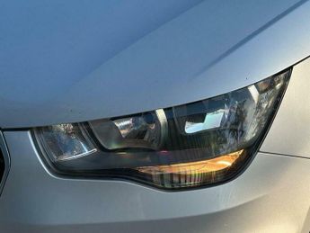 Audi A1 1.4 TFSI S line Sportback S Tronic Euro 5 (s/s) 5dr