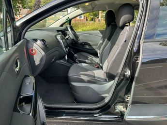 Renault Captur 1.5 dCi ENERGY Dynamique Nav Auto Euro 6 (s/s) 5dr