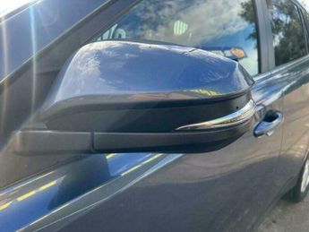 Toyota RAV4 2.2 D-CAT Invincible Auto 4WD Euro 5 5dr