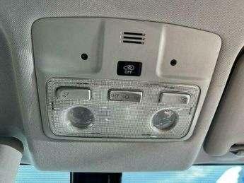 Toyota RAV4 2.2 D-CAT Invincible Auto 4WD Euro 5 5dr