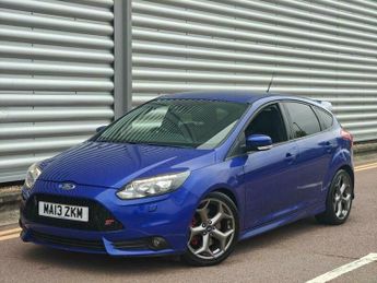 Ford Focus 2.0T EcoBoost ST-3 Euro 5 (s/s) 5dr