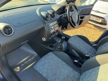 Ford Fiesta 1.25 LX 5dr