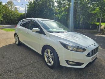 Ford Focus 1.0T EcoBoost Zetec Edition Euro 6 (s/s) 5dr