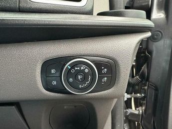 Ford Transit Custom 2.0 340 EcoBlue Limited Auto L1 H2 Euro 6 (s/s) 5dr