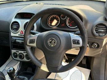 Vauxhall Corsa 1.2i ecoFLEX 16V Exclusiv Euro 5 (s/s) 3dr (A/C)