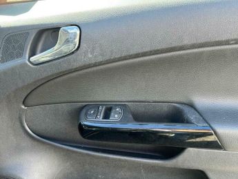 Vauxhall Corsa 1.2 16V Active Euro 5 3dr (A/C)