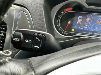 Ford Mondeo 2.0T EcoBoost Titanium Powershift Euro 5 5dr
