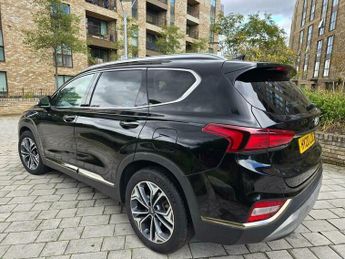 Hyundai Santa Fe 2.2 CRDi Premium SE Auto 4WD Euro 6 (s/s) 5dr 7 Seat
