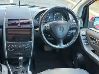 Mercedes-Benz A Class 1.7 A170 Avantgarde SE CVT 5dr