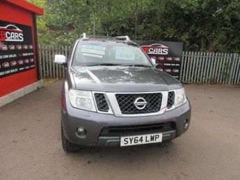 Nissan Navara DCI TEKNA 4X4 SHR DCB