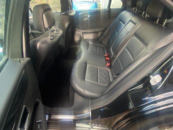 Mercedes E Class E350 CDI BLUEEFFICIENCY AVANTGARDE ED125