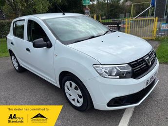 Dacia Sandero ESSENTIAL SCE