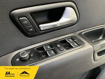Volkswagen Amarok DC V6 TDI HIGHLINE 4MOTION