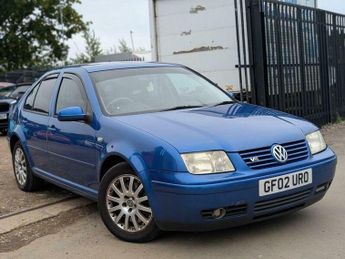 Volkswagen Bora 2.3 V5 4dr
