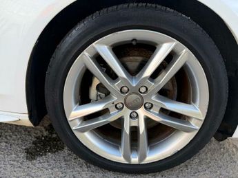 Audi A4 2.0 TDI S line Multitronic Euro 5 (s/s) 4dr