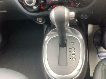 Nissan Juke 1.6 Tekna XTRON Euro 6 5dr