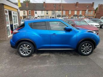 Nissan Juke 1.6 Tekna XTRON Euro 6 5dr