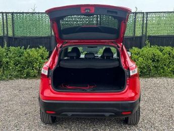 Nissan Qashqai 1.2 DIG-T Tekna XTRON 2WD Euro 6 (s/s) 5dr