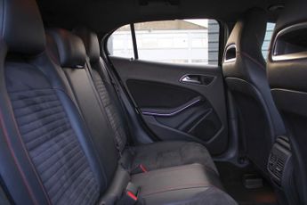 Mercedes GLA GLA 220 D 4MATIC AMG LINE PREMIUM