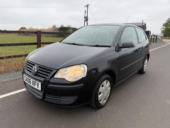 Volkswagen Polo E (64BHP)