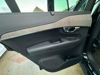 Volvo XC90 2.0 B5 MHEV Inscription Auto 4WD Euro 6 (s/s) 5dr