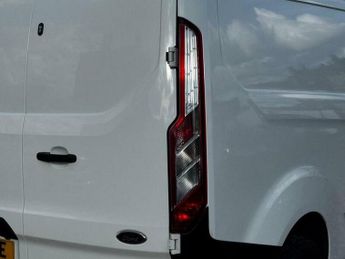 Ford Transit Custom 1.0 340 EcoBoost 13.6kWh Leader Auto L1 H1 Euro 6 5dr