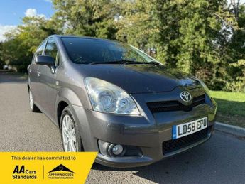 Toyota Corolla Verso 2.2 D-4D SR 5dr