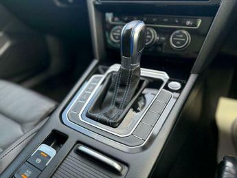 Volkswagen Passat 1.4 TSI GTE Advance DSG Euro 6 (s/s) 5dr