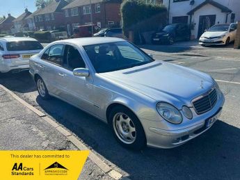 Mercedes-Benz E Class 2.1 E220 CDI Classic 4dr