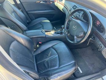 Mercedes-Benz E Class 2.1 E220 CDI Classic 4dr