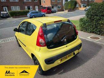Peugeot 107 1.0 12V Urban Euro 4 3dr