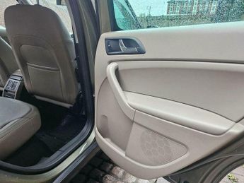 Skoda Yeti 2.0 TDI Elegance Outdoor DSG 4WD Euro 5 5dr