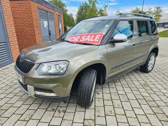 Skoda Yeti 2.0 TDI Elegance Outdoor DSG 4WD Euro 5 5dr