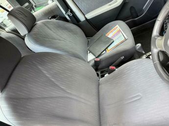 Toyota Yaris 1.33 Dual VVT-i TR MultiMode Euro 4 (s/s) 5dr