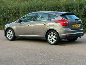 Ford Focus 1.6 Titanium Navigator Powershift Euro 5 5dr