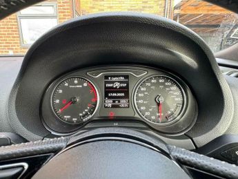 Audi A3 1.5 TFSI CoD S line Sportback S Tronic Euro 6 (s/s) 5dr