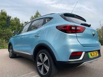 MG ZS 44.5kWh Exclusive Auto 5dr