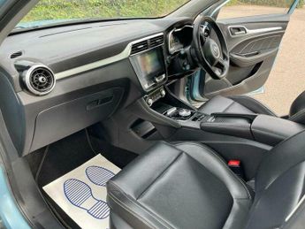 MG ZS 44.5kWh Exclusive Auto 5dr