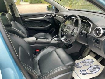 MG ZS 44.5kWh Exclusive Auto 5dr
