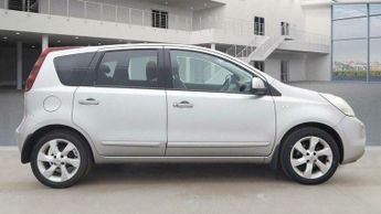 Nissan Note 1.6 16V Tekna Auto Euro 5 5dr