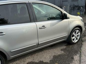 Nissan Note 1.6 16V Tekna Auto Euro 5 5dr