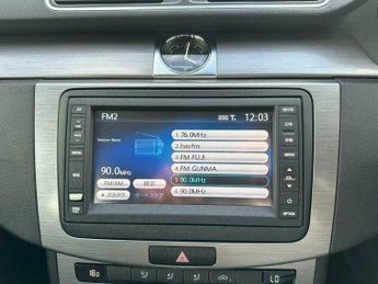 Volkswagen Passat 1.4 TSI BlueMotion Tech Executive Saloon 4dr Petrol DSG Euro 5 (